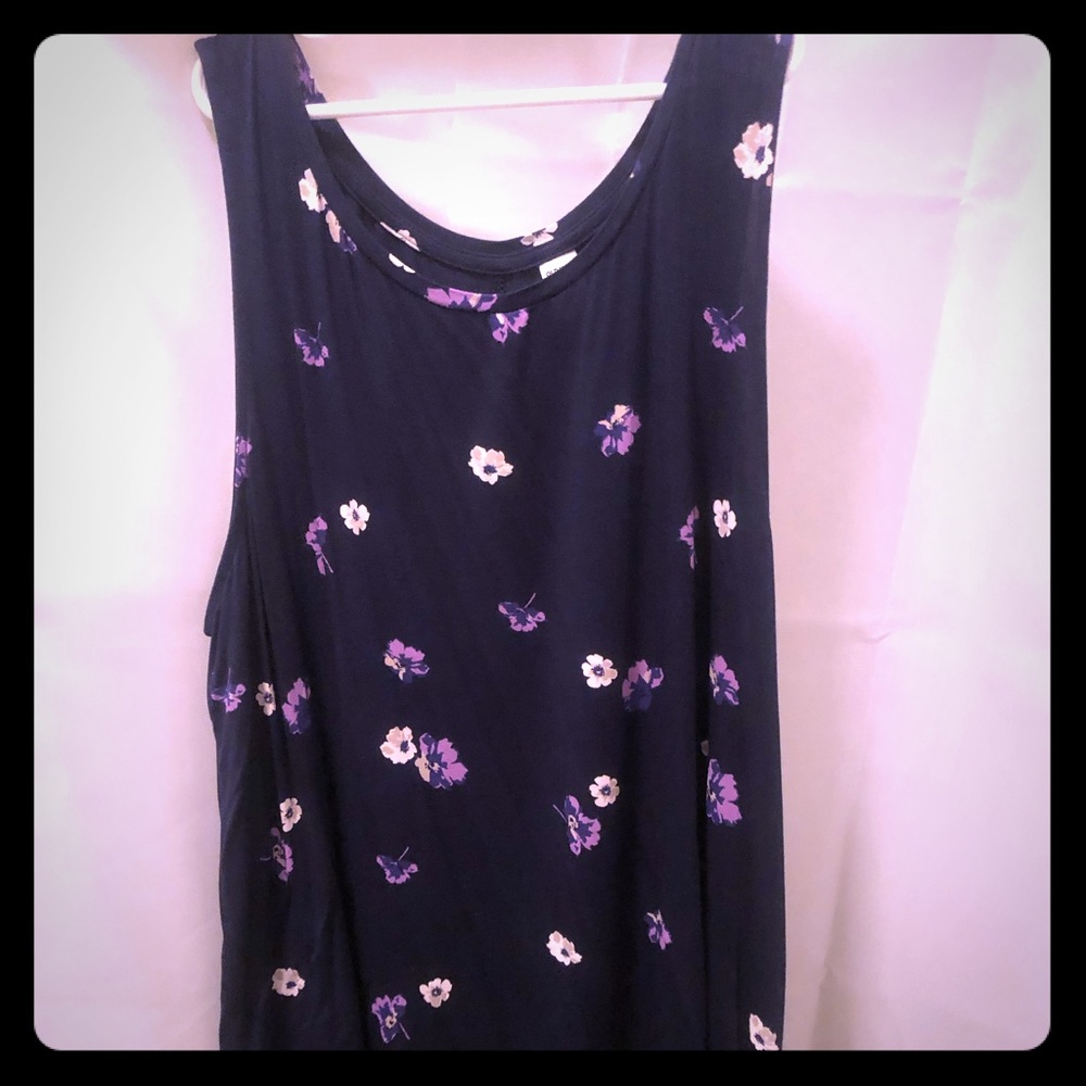 Navy blue floral tank